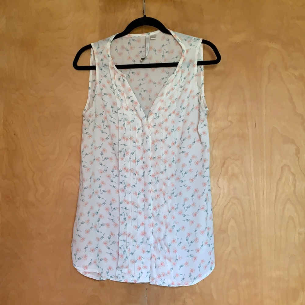 🌸 3/$25🌸 Lauren Conrad Floral Sleeveless Top Size S